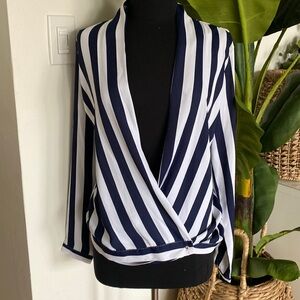 EUC Mohito Deep V-neck Plunge Blouse